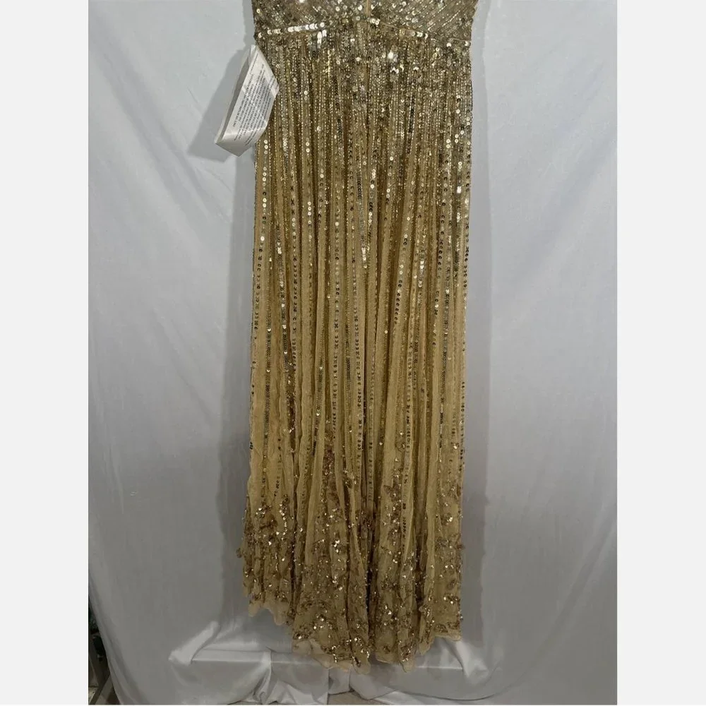 NWT $798 Mac Duggal [ 8 ] Sequin & Floral‎ Embellished Evening Gown Gold